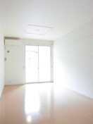 居室・リビング シャイン