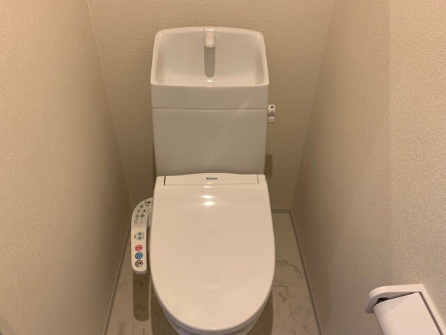 シャワー付トイレ(イメージ) サンライズ東根
