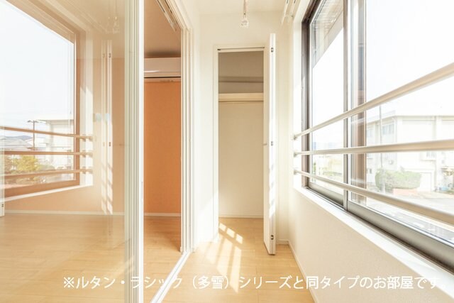 その他部屋・スペース アッシュⅤ