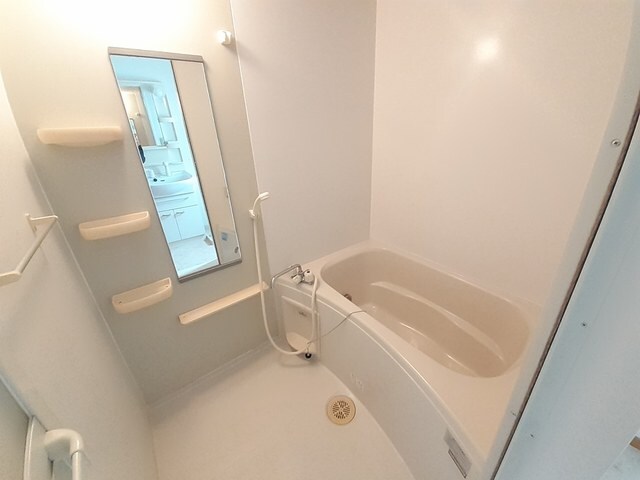 バス／シャワールーム等 チェリーミルＢ