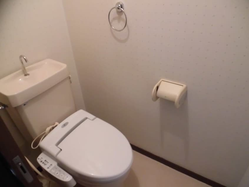 清潔感のあるトイレです メゾンやまき
