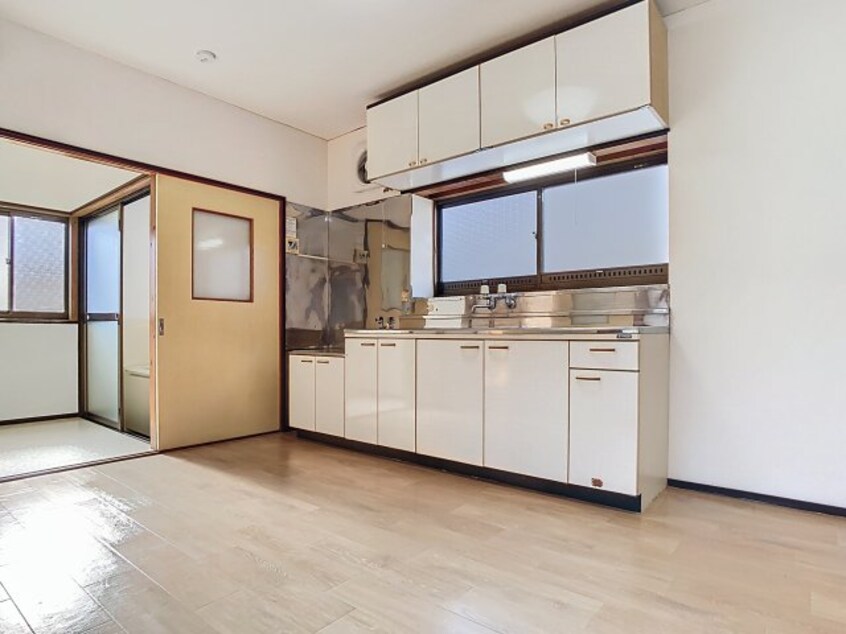  東山形2丁目10-3貸家