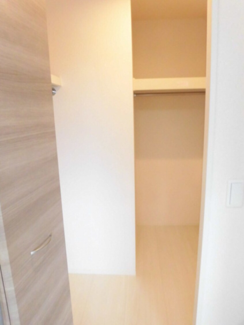 ウォークインクローゼット グラン・プラース Ｇ