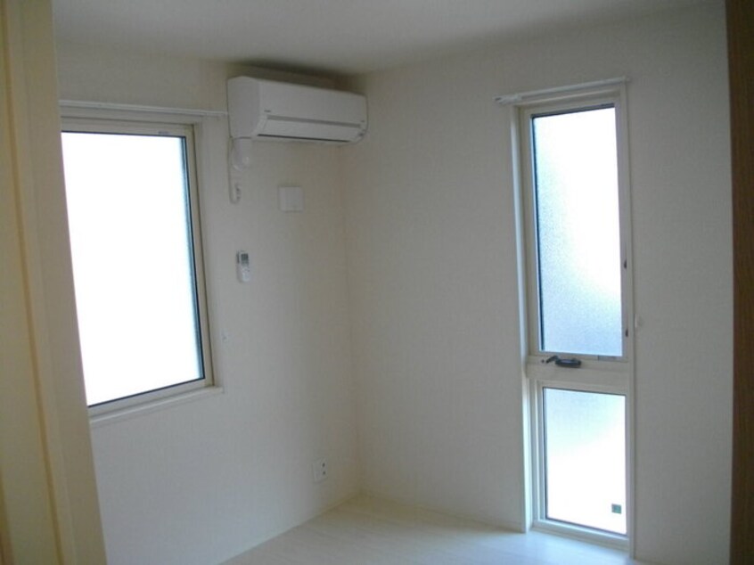 北洋間 美麗・十日町