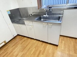 キッチンでお料理をお楽しみください