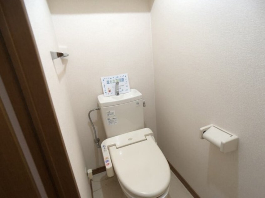 トイレ メゾン２８６