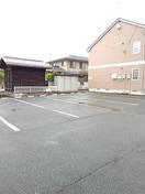駐車場 ホルティー　エメロード