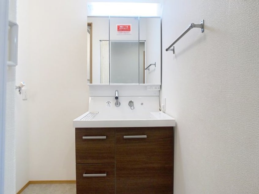  レピュート長岡A