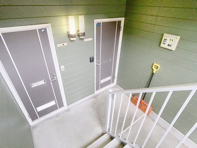  レピュート長岡A