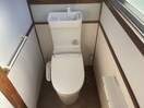 シンプルで使いやすいトイレです 鈴川1丁目7-22貸家