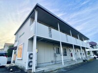 ラプラスジュネス