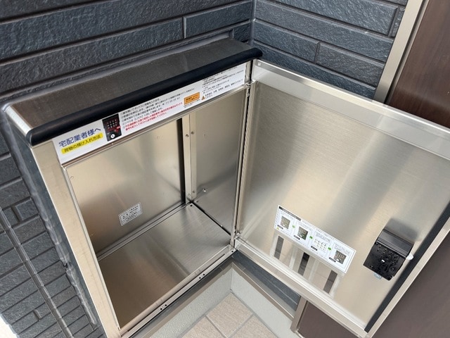 宅配ボックス(イメージ) ＣＯＮＳＯＬＡＲ（コンソラール）