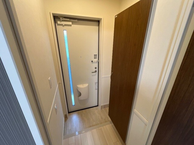 玄関(イメージ) コンテント