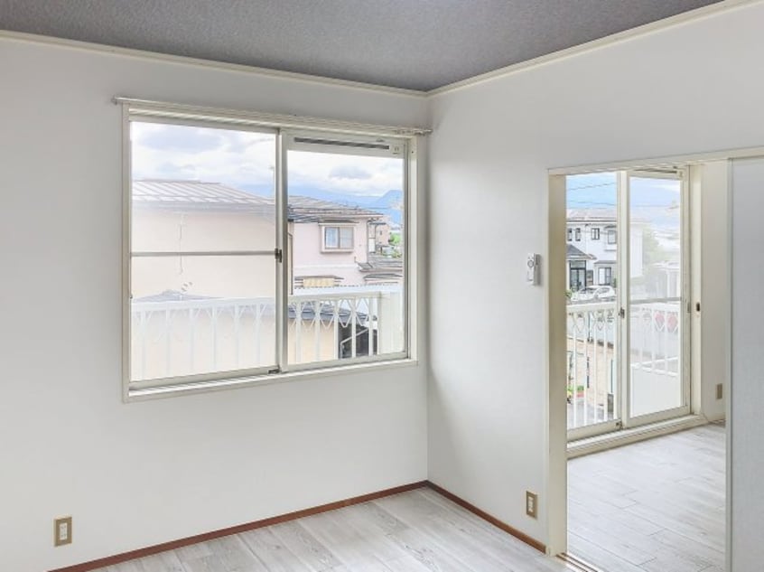  サンハイツイワタ