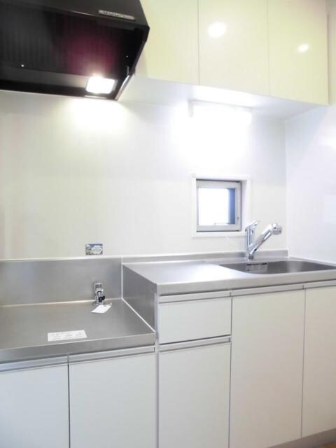 キッチン ヴィラ　ルミナーレ　Ⅰ