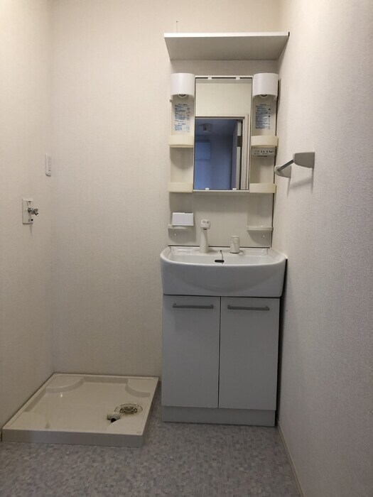 洗面所 アンフロイデ Ｂ