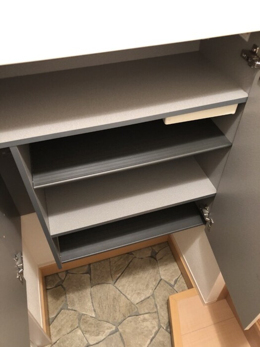 玄関 アンフロイデ Ｂ