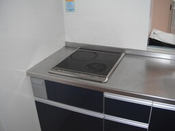 ＩＨクッキングヒーター付キッチン