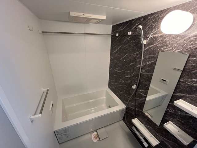 バス(イメージ) リュミエール