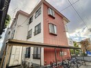 レディースクラウンの外観