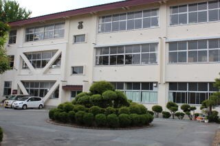 山形市立第三小学校(小学校)まで409m サンパティ－ク相生