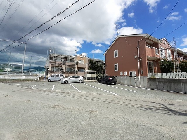 駐車場 奥羽本線・山形線/さくらんぼ東根駅 徒歩13分 1階 築26年