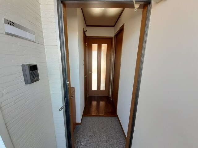 玄関 インヴェルノ　セレーノ