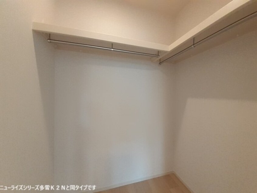 収納 フォンテーヌⅢ　Ｂ