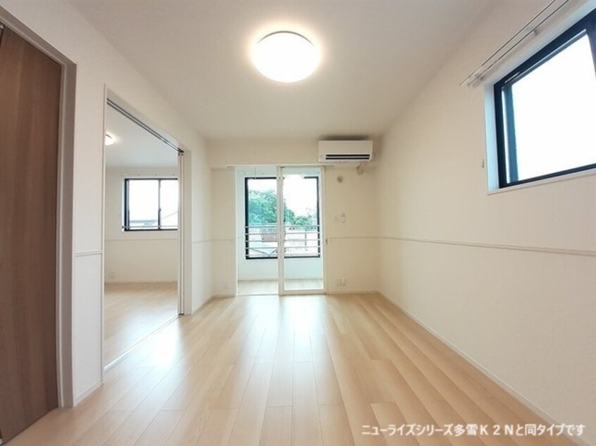 居室・リビング フォンテーヌⅢ　Ｂ