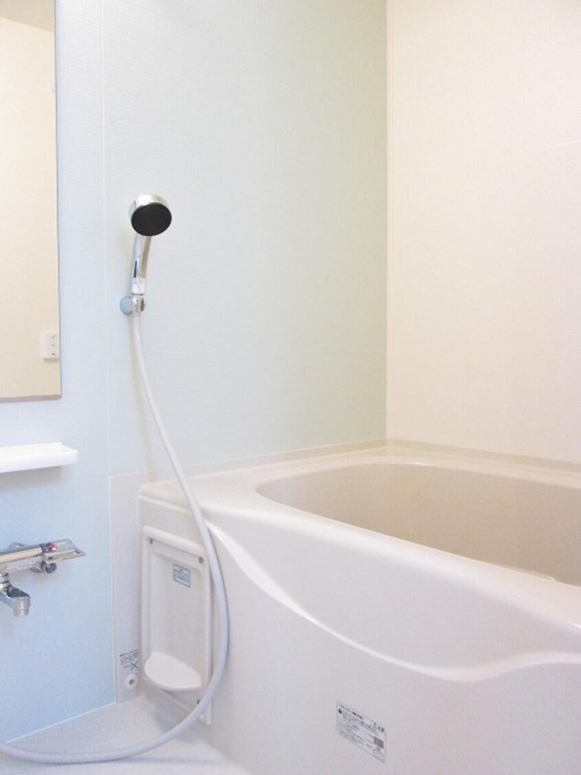 バス／シャワールーム等 ヴィラ　ルミナーレ　Ⅴ