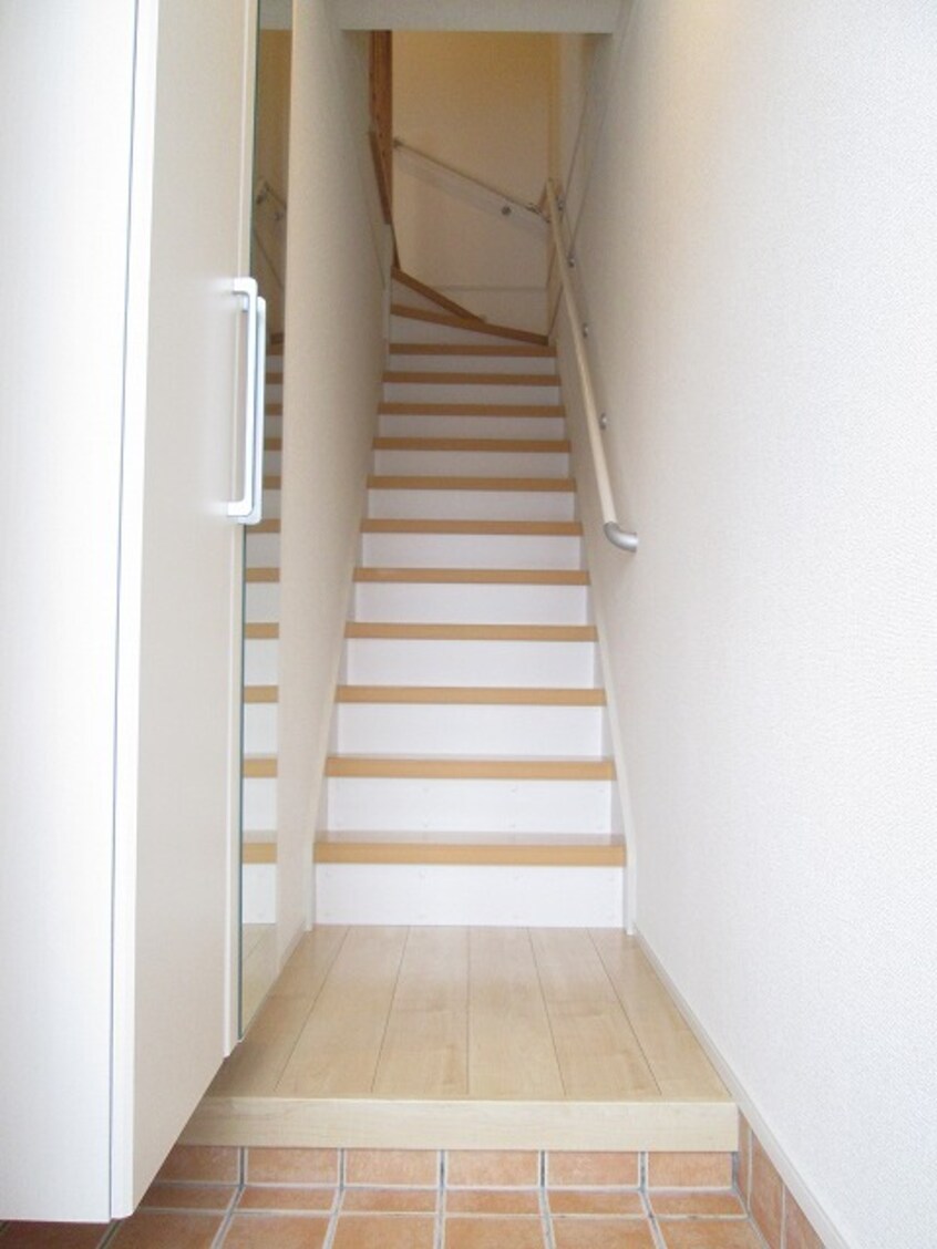 玄関 ヴィラ　ルミナーレ　Ⅴ