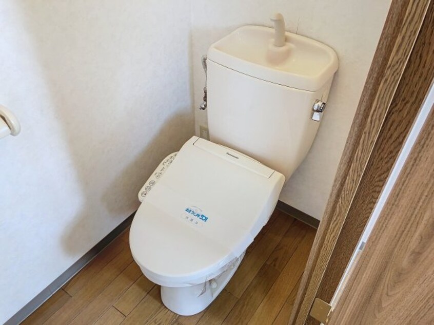 清潔感のあるトイレです ライフステージカザマ