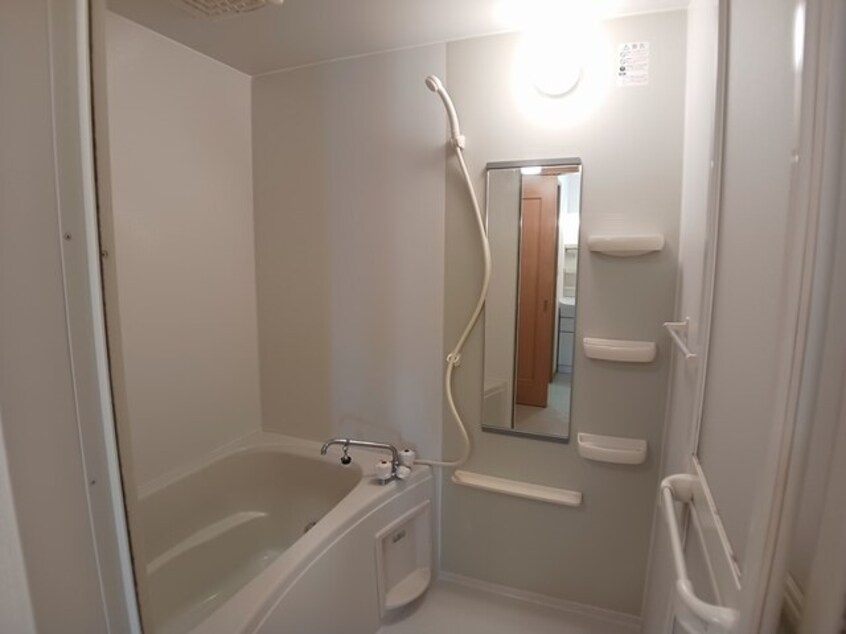 バス／シャワールーム等 パルテール　ヒルズ