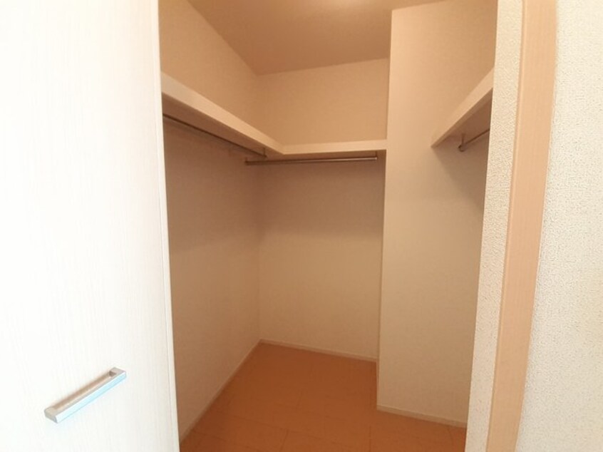 収納 メゾン早坂　弐番館