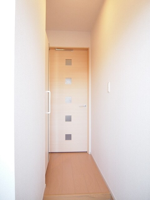 玄関 クァルトゥムＦＫ　Ａ