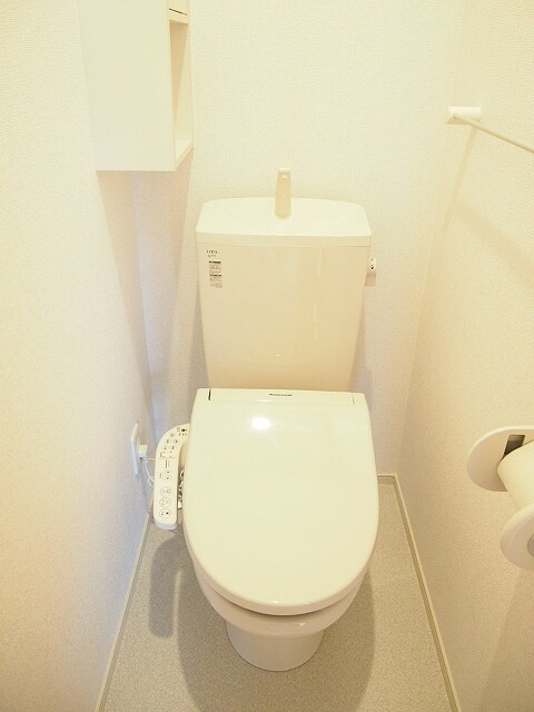 トイレ クァルトゥムＦＫ　Ａ