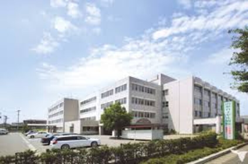 山形ロイヤル病院(病院)まで803m メゾンシュエットⅡ