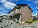 クレセントコートの外観