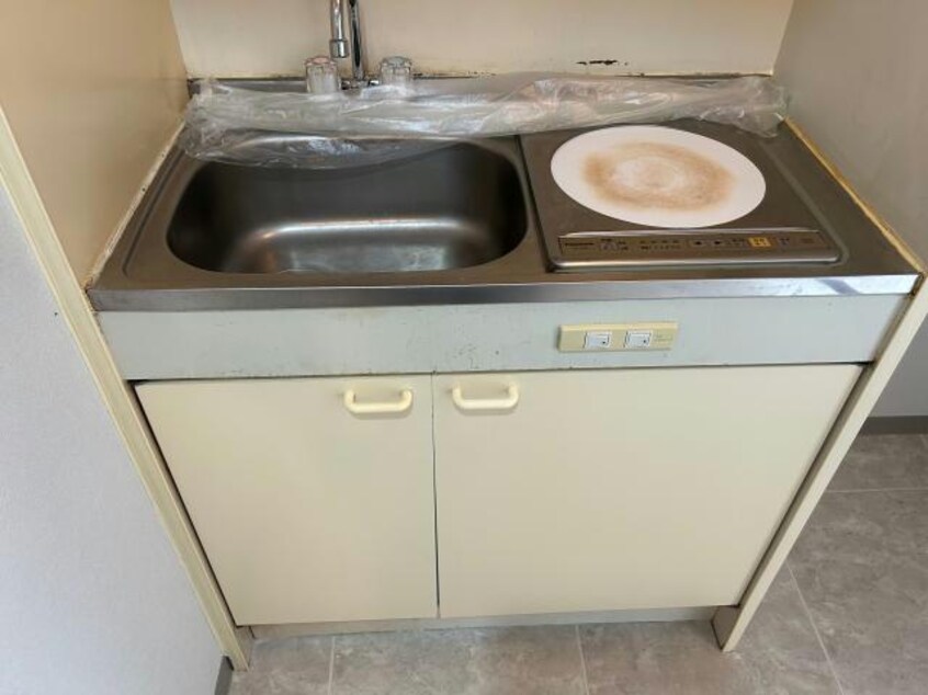  メゾンデール本町