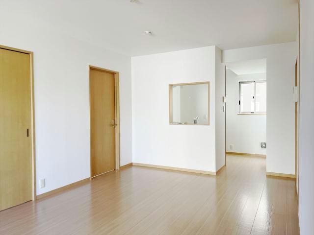  ラ・スコレール水上