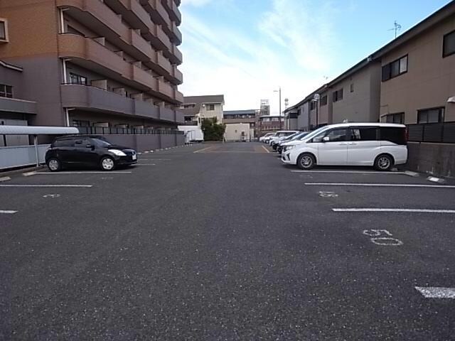  la.chaine（ラ・シェーヌ）