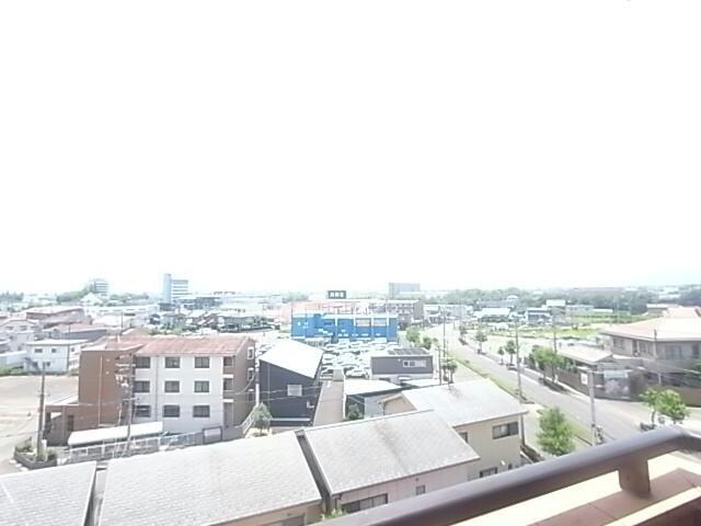  la.chaine（ラ・シェーヌ）