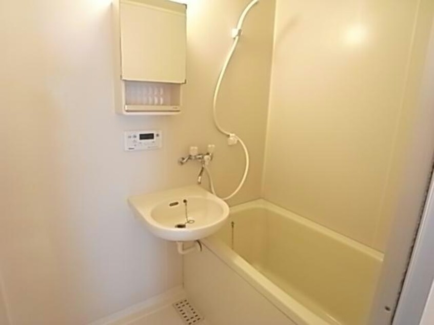  メゾンハーベスト　Ｃ棟