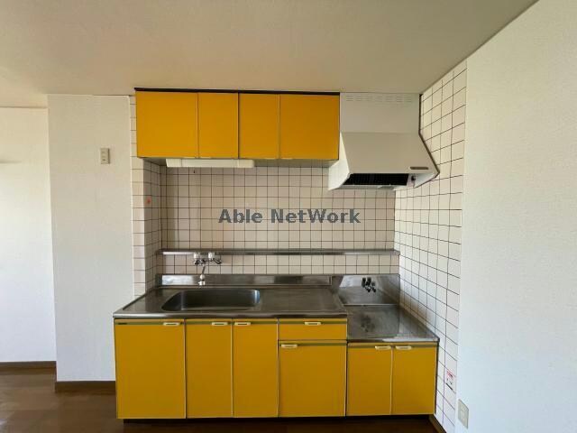  ＫＴ　ＳＩＮＳＩＡ