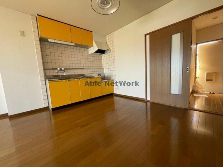  ＫＴ　ＳＩＮＳＩＡ