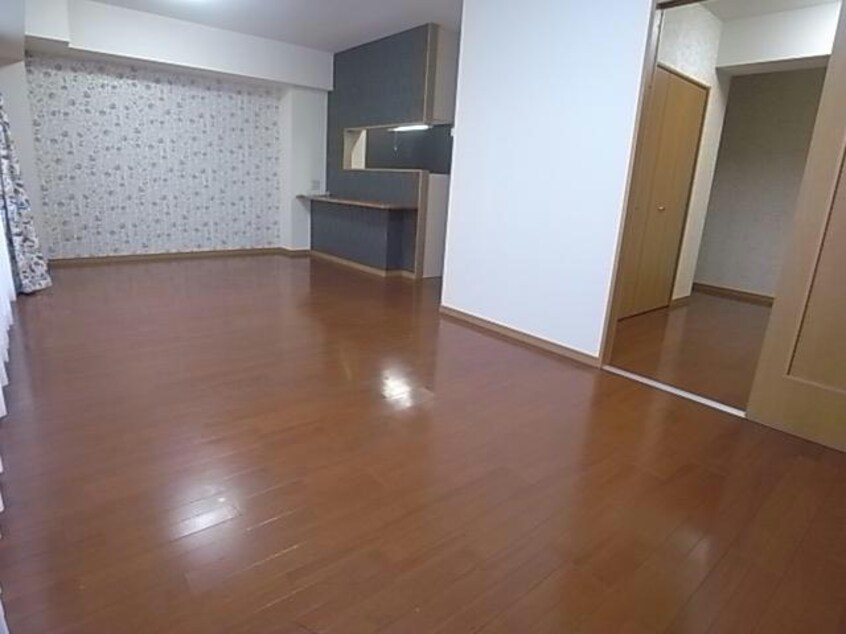  レジデンスタツミ二番館