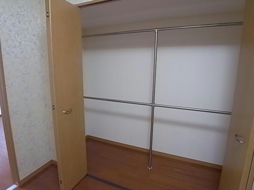 レジデンスタツミ二番館