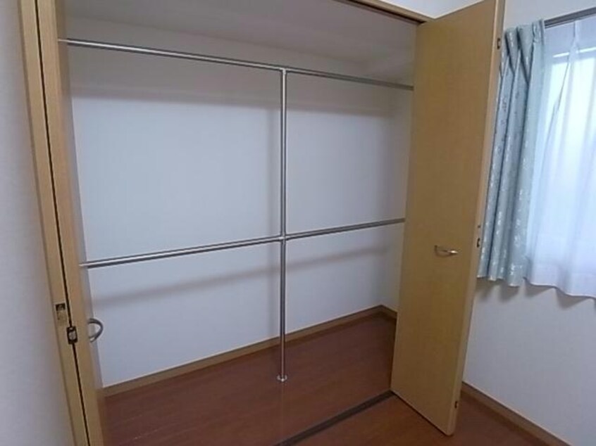  レジデンスタツミ二番館