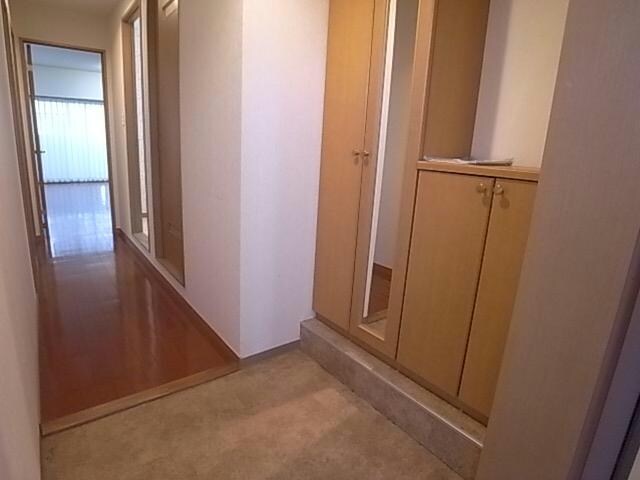 レジデンスタツミ二番館