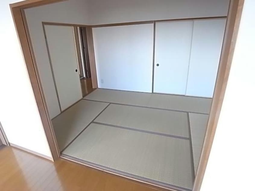  アクシスヨーロッパ壱番館